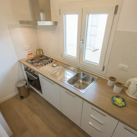 Apartamento - Mona Lisa Charme *