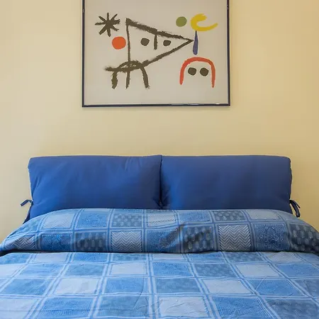 - Mona Lisa Charme Apartment Florence