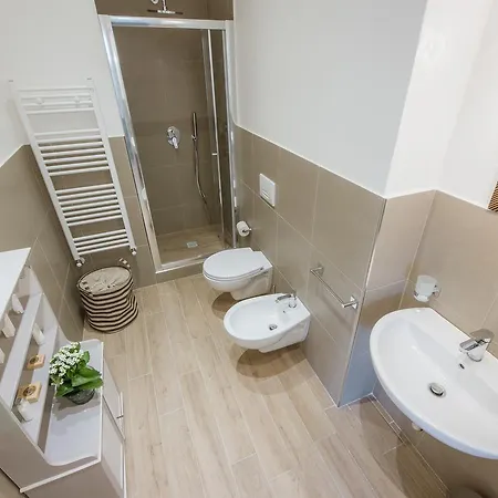 - Mona Lisa Charme Apartmán Florencie